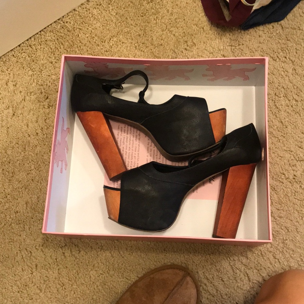 Shoes